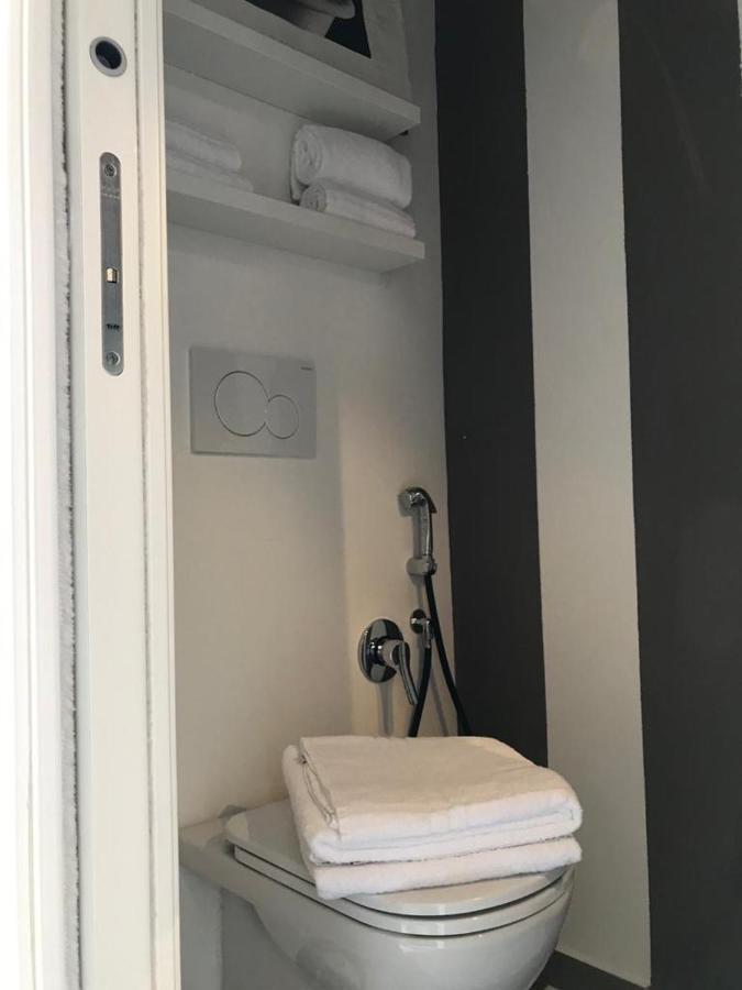 Sanctus Syrus 1 Apartman Albenga Kültér fotó